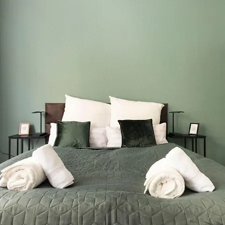 Design At Ku'damm Daire *