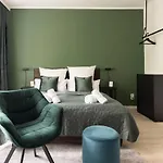 Daire Design At Ku'damm