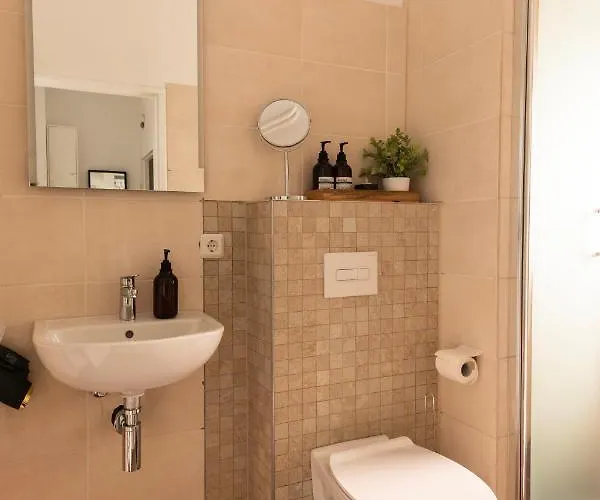 Design At Ku'damm Апартаменты *